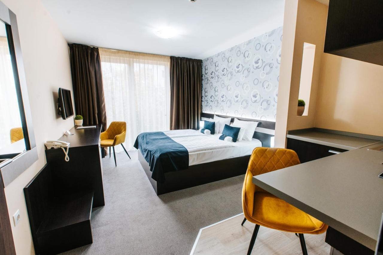 Hotel Auris Seghedin Exterior foto