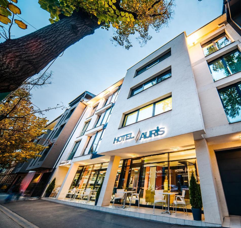 Hotel Auris Seghedin Exterior foto