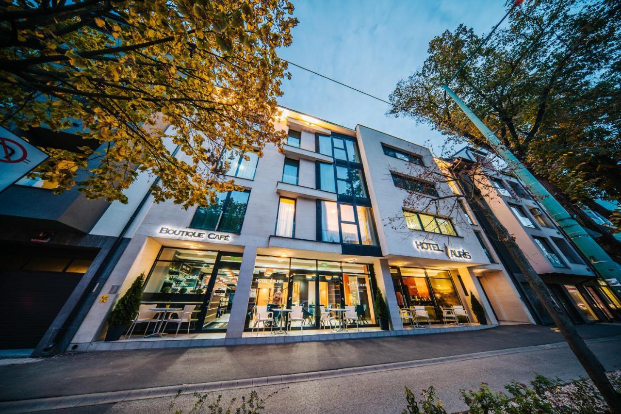 Hotel Auris Seghedin Exterior foto
