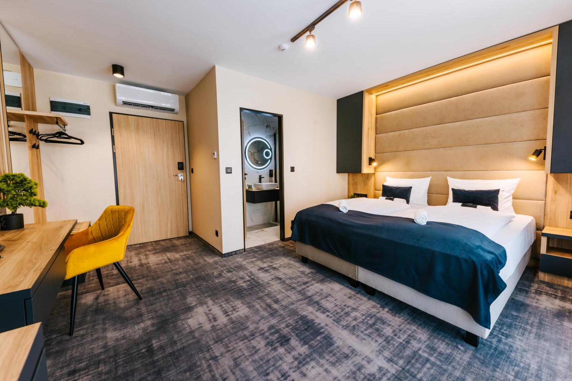 Hotel Auris Seghedin Exterior foto