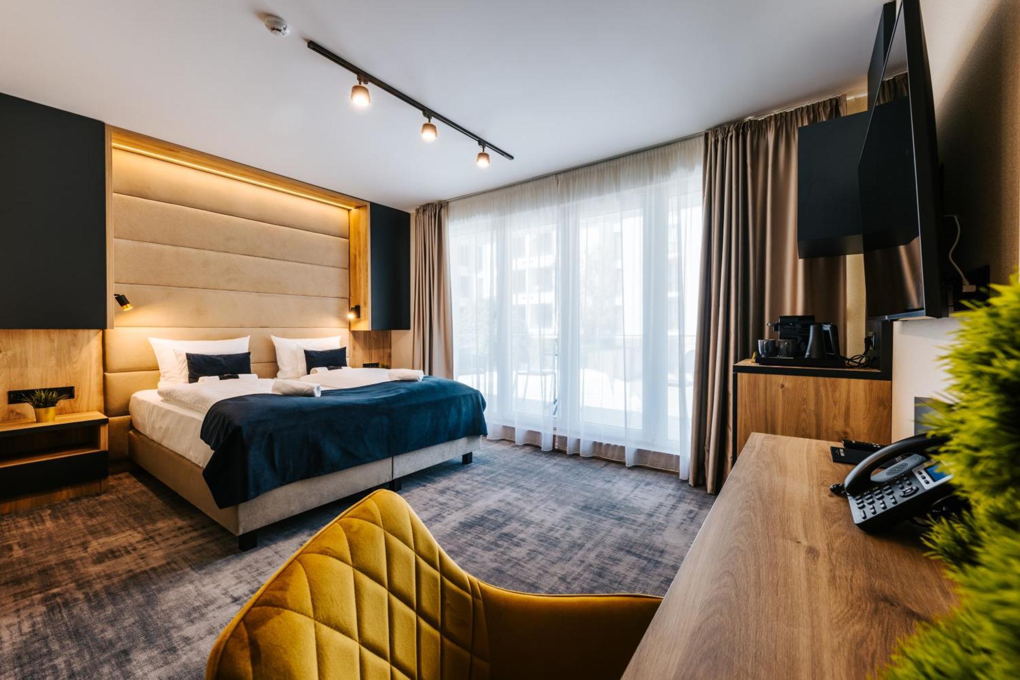 Hotel Auris Seghedin Exterior foto