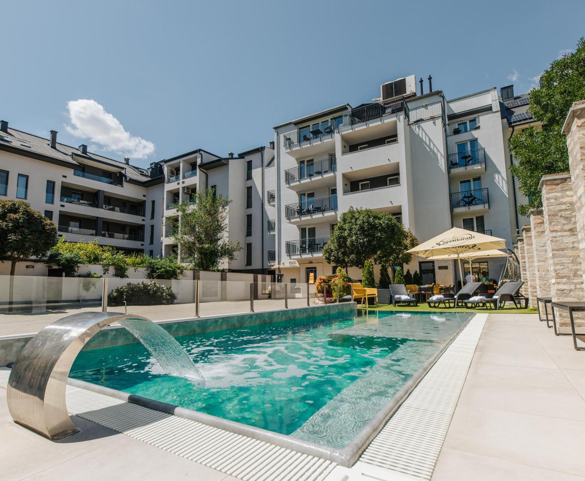 Hotel Auris Seghedin Exterior foto