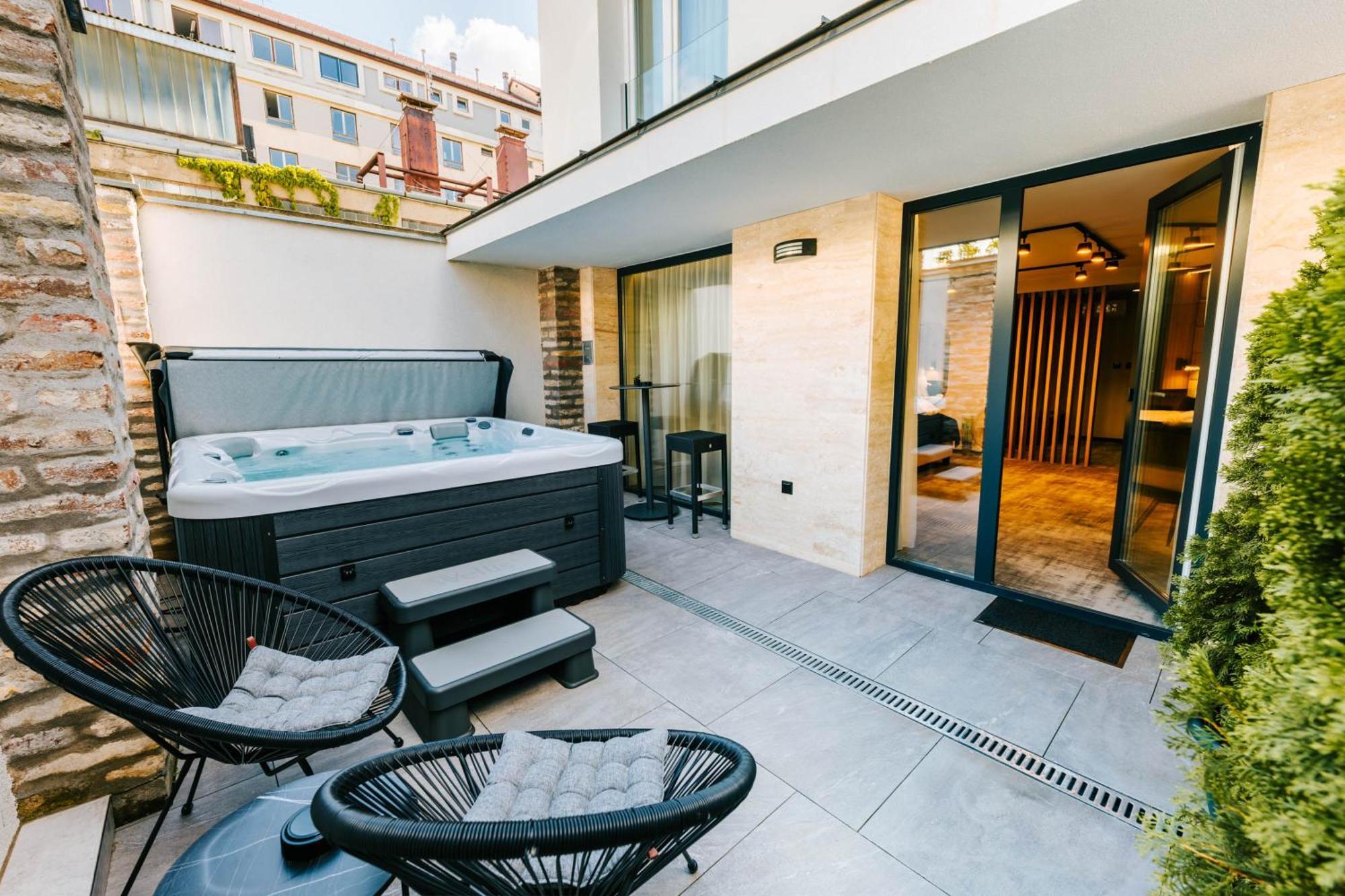 Hotel Auris Seghedin Exterior foto